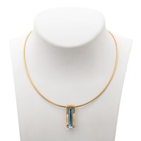 Aquamarin Anhänger mit Halskette