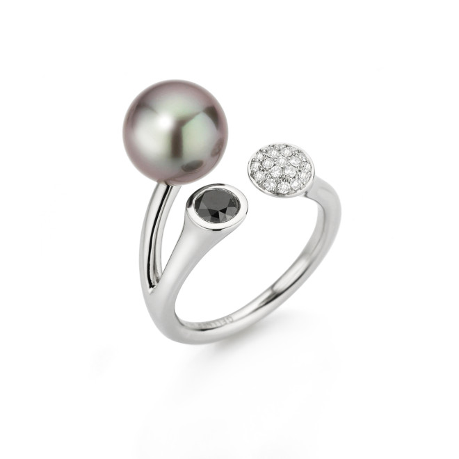 Modern Classics Ring