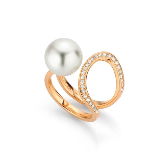Modern Classics Ring