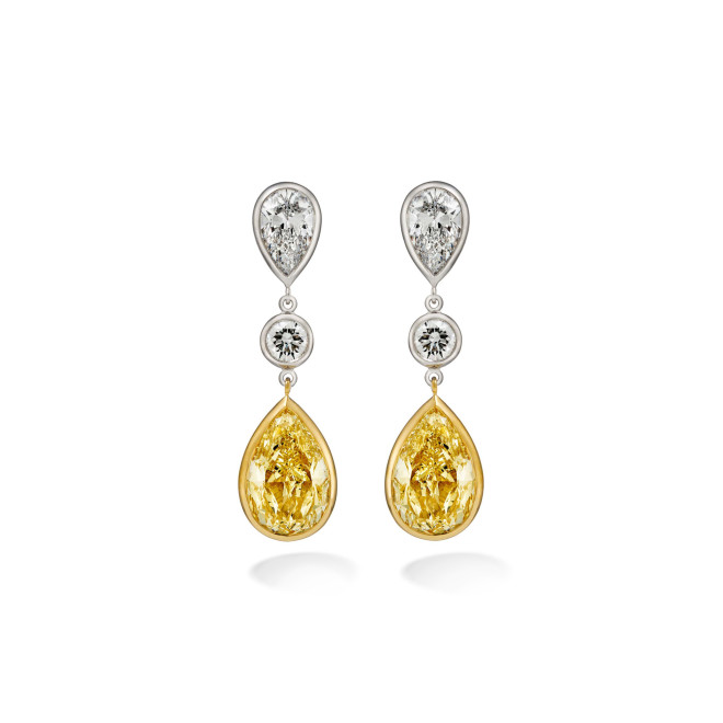 True Identity Ohrhänger