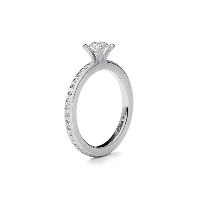 Amatis Highlights Ring