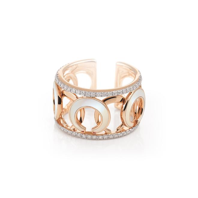 Mezzaluna Ring