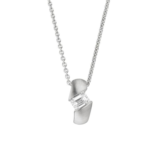 CALLA Collier