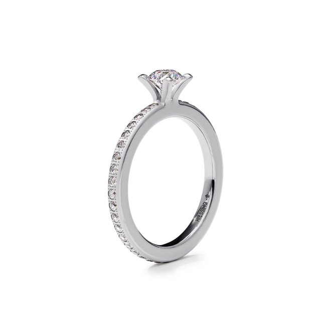 Amatis Highlights Ring