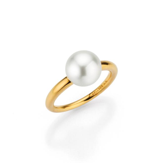 Modern Classics Ring